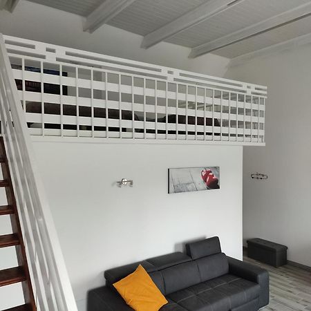 Nautica Tarello - Casa Ena Beb Bed & Breakfast Viverone Exterior foto