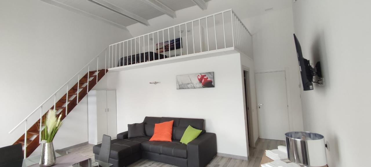 Nautica Tarello - Casa Ena Beb Bed & Breakfast Viverone Exterior foto
