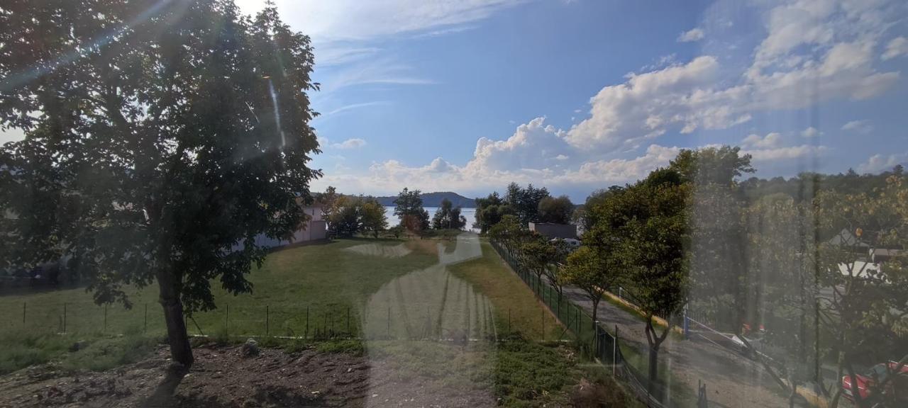 Nautica Tarello - Casa Ena Beb Bed & Breakfast Viverone Exterior foto